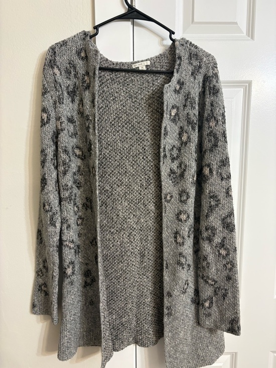 Cato Sweaters - Cato Open-Front Gray Leopard Print Knit Cardigan